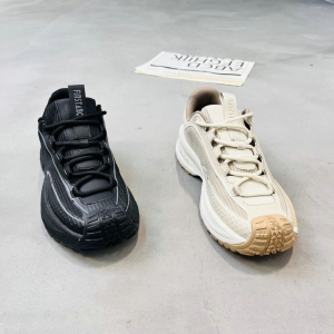 鳄鱼世家 广州鞋 新款 39-44 货号：79002