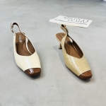 特丽雅 广州鞋 新款 头层牛皮 内里羊皮 脚垫羊皮 35-39 货号：301035