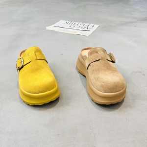 茉妮卡 新款 真皮 35-39 货号：5023-57