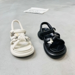 依迪夫人 广州鞋 新款 羊皮 34-39 货号：32781