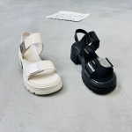 依迪夫人 广州鞋 新款 头层牛皮 34-40 货号：43340