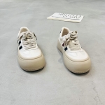 富贵吉祥 广州鞋 新款 真皮+布 脚垫真皮 35-40 货号：29523701