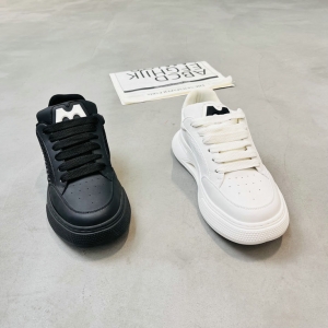 智威龙 广州鞋 新款 真皮 脚垫真皮 39-44 货号：2331378