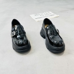 芩歌 广州鞋 新款 开边珠牛皮 内里羊皮 脚垫羊皮 35-39 货号：1611