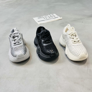弗洛丹尼 广州鞋 新款 真皮 脚垫真皮 35-40 货号：522043