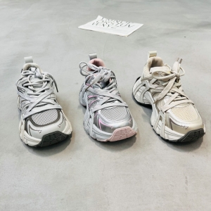 轩美诗 广州鞋 新款 真皮 脚垫真皮 35-40 货号：513-9024