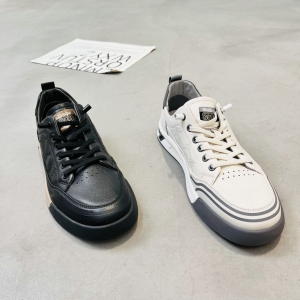 智威龙 广州鞋 新款 真皮 脚垫真皮 39-44 货号：3192089