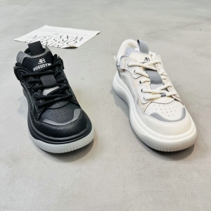 智威龙 广州鞋 新款 头层牛皮 脚垫真皮 39-44 货号：1331615