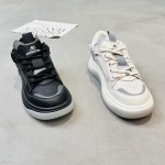 智威龙 广州鞋 新款 头层牛皮 脚垫真皮 39-44 货号：1331615