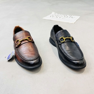 澳伦 广州鞋 新款 头层牛皮 脚垫真皮 38-44 货号：7001