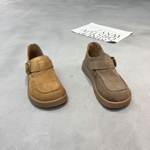 轩美诗 广州鞋 新款 真皮 脚垫真皮 35-40 货号：30047