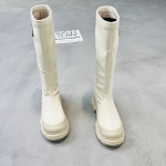 立驰俪 广州鞋 新款 脚垫真皮 35-39 货号：2569-5