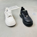 智威龙 广州鞋 新款 头层牛皮 脚垫真皮 39-44 货号：3392670