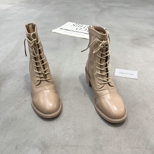 轩美诗 广州鞋 新款 胎牛皮 36-39 货号：9750