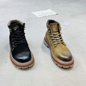 鳄鱼世家 广州鞋 新款 头层牛皮 脚垫真皮 38-43 货号：738