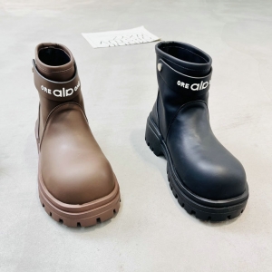 蒂爱 广州鞋 新款 真皮 内里超柔  35-40 货号：822-1