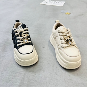 卡姿莉 广州鞋 新款 薄绒 35-40 货号：7335-2