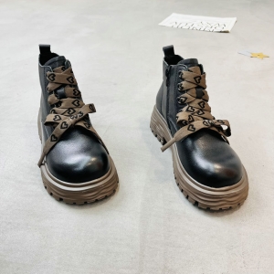 美之美 广州鞋 头层牛皮 二棉 35-40 货号：36133-038