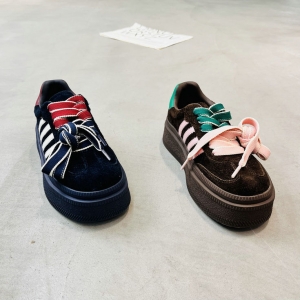 立驰俪 广州鞋 新款 头层牛皮 内里羊皮 脚垫羊皮 36-40 货号：35391