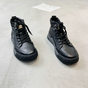 智威龙 广州鞋 新款 真皮 内里超柔 脚垫真皮 39-43 货号：1985