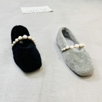 樱歌 广州鞋 新款 头层牛皮+羊毛 大棉 34-38 货号：558-600