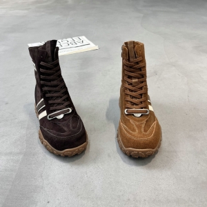 轩美诗 广州鞋 新款 真皮 内里超柔 脚垫真皮 35-40 货号：90171