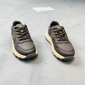 智威龙 广州鞋 新款 真皮 薄棉 39-44 货号：8492676