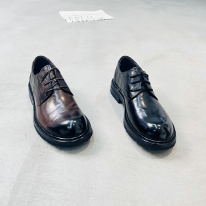 菲利蒙特 广州鞋 新款 头层牛皮 脚垫牛皮 39-44 货号：1305003