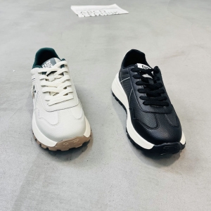 鳄鱼世家 广州鞋 新款 真皮39-44 货号：98010