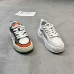 鳄鱼世家 广州鞋 新款 真皮 脚垫真皮 39-44货号：52515