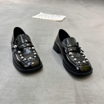 樱歌 广州鞋 新款 手抓金属皮 内里羊皮 脚垫羊皮 34-39 货号：9069-5