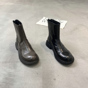 柏宏图 广州鞋 新款 头层牛皮 脚垫真皮 35-39 货号：3566-655