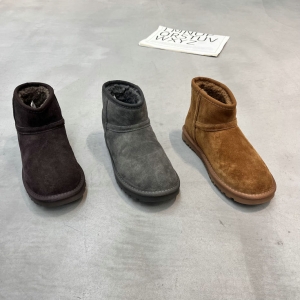 V1528 新款 真皮 大棉 35-40 货号：99-752