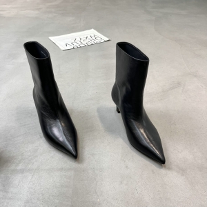 樱歌 广州鞋 新款 水晶羊皮 内里羊皮 脚垫羊皮 34-39 货号：2589-1