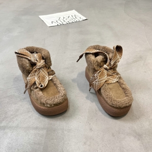 2288 广州鞋 新款 真皮 大棉 34-36 货号：737-282