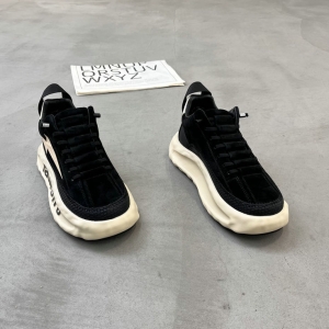 鳄鱼世家 广州鞋 新款 真皮 脚垫真皮 39-43 货号：81826