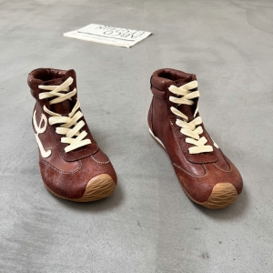 荞溪 广州鞋新款 马皮 内里牛皮 脚垫羊皮 36-39 货号：25170