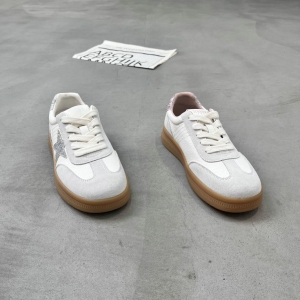 美之美 广州鞋 新款 真皮 脚垫真皮 35-39 货号：51049-169