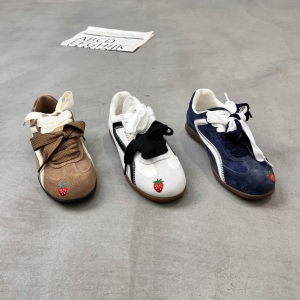 樱歌 广州鞋 新款 真皮 脚垫羊皮 34-39 货号：607-195