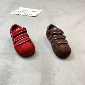 芭卜瑞 广州鞋 新款 真皮 脚垫真皮 35-40 货号：4253096