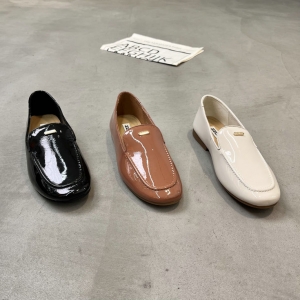 荞溪 广州鞋 新款 头层牛皮 内里真皮 脚垫羊皮 35-39 货号：226-1