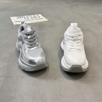 轩美诗 广州鞋 新款 真皮 脚垫真皮 35-40 货号：513-8002