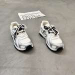 蒂爱 广州鞋 新款 真皮 脚垫真皮 35-39 货号：5211-25