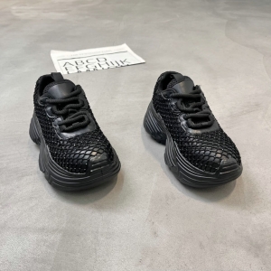 弗洛丹尼 广州鞋 新款 真皮 脚垫真皮 35-39 货号：522043