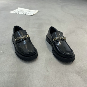 荞溪 广州鞋 新款 开边珠牛皮 内里羊皮 脚垫羊皮 35-37 货号：2623-2