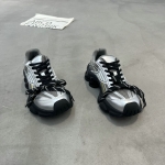 荞溪 广州鞋 新款  脚垫羊皮 36-38 货号：618-3