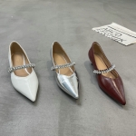 轩美诗 广州鞋 新款 牛油皮 内里羊皮 脚垫羊皮 36-40 货号：1041