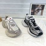 零点依克拉 广州鞋 新款 脚垫真皮 35-40 货号：3666