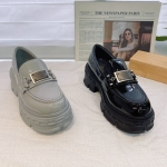 芩歌 广州鞋 新款 头层牛皮 脚垫羊皮 35-38 货号：5623