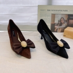 芩歌 广州鞋 新款 羊京 内里羊皮 脚垫羊皮 34-38 货号：8330-1